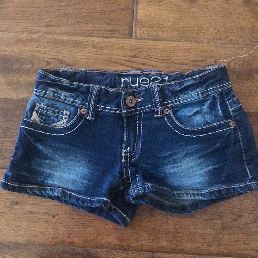 Junior size 0 jeans shorts.